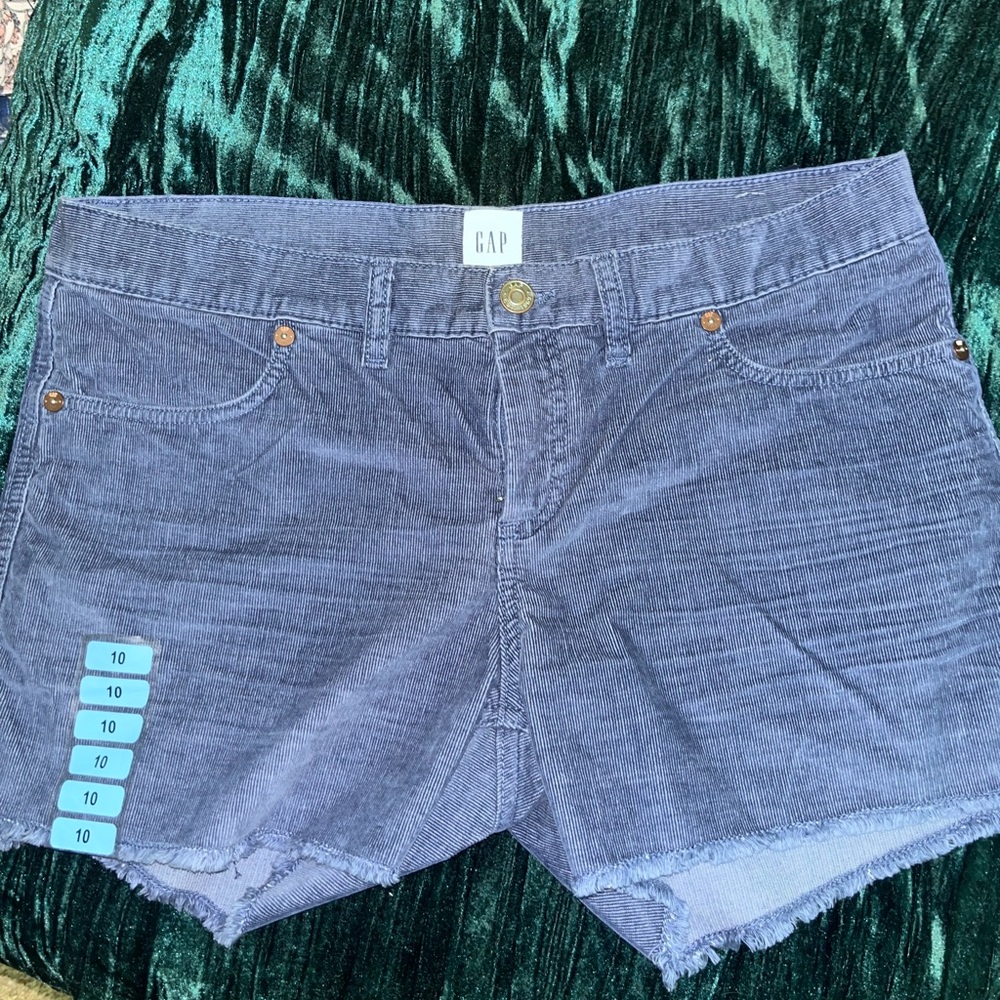 Gap Size 10 corduroy shorts NWT